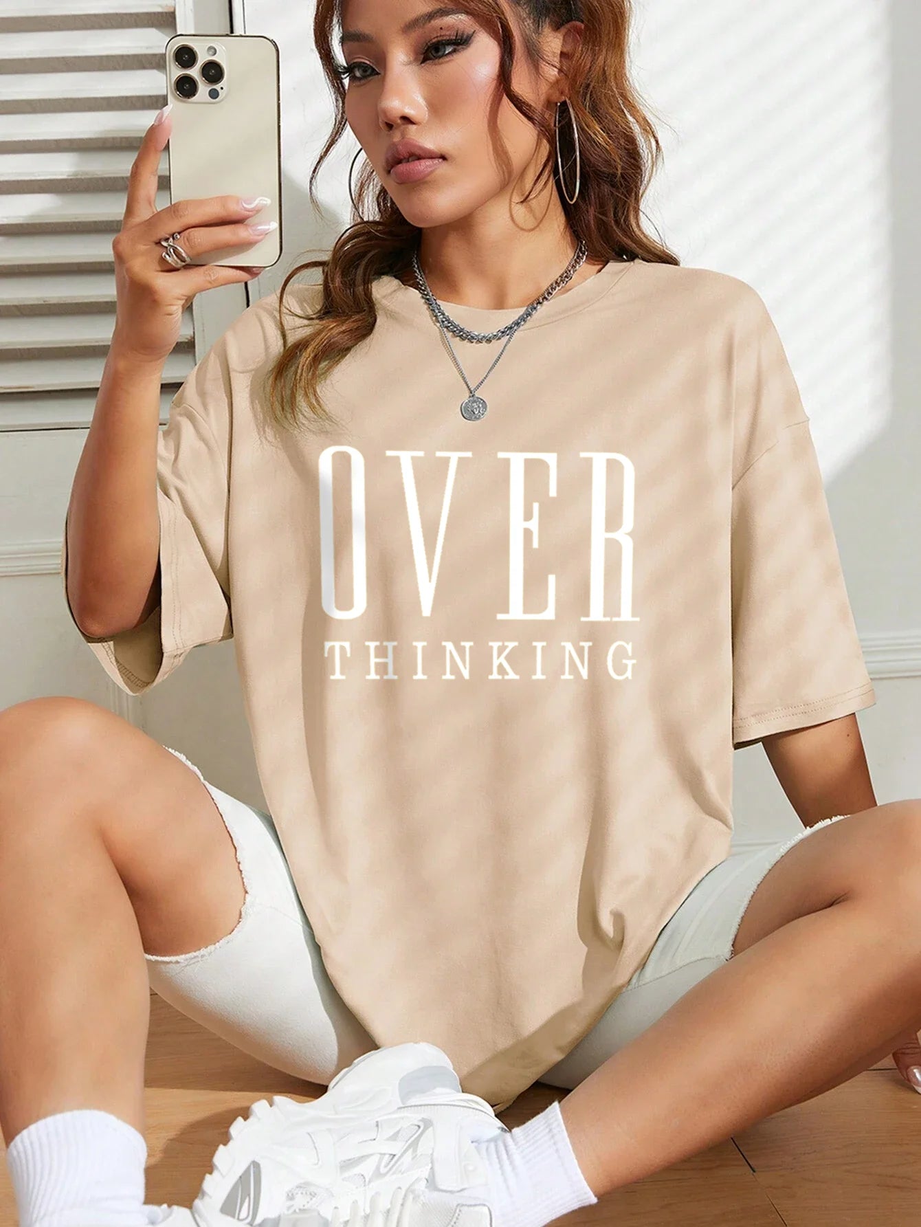 Camiseta oversize - ropa casual - camiseta gráfica 